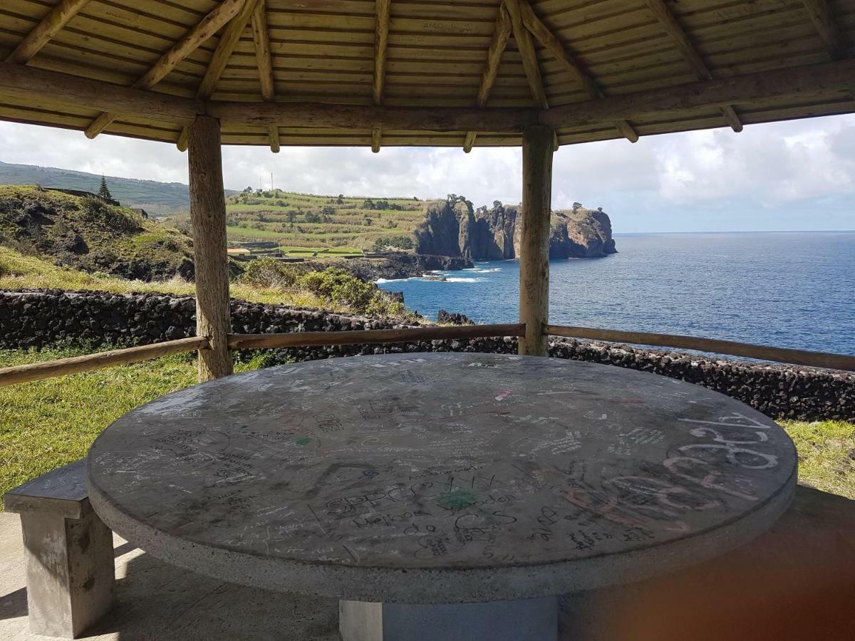 Seaside Azores Villa With Natural Pool, Terrace & Barbecue كابيلاس المظهر الخارجي الصورة