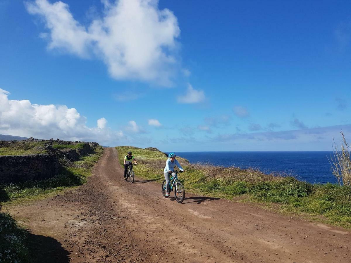 Seaside Azores Villa With Natural Pool, Terrace & Barbecue كابيلاس المظهر الخارجي الصورة