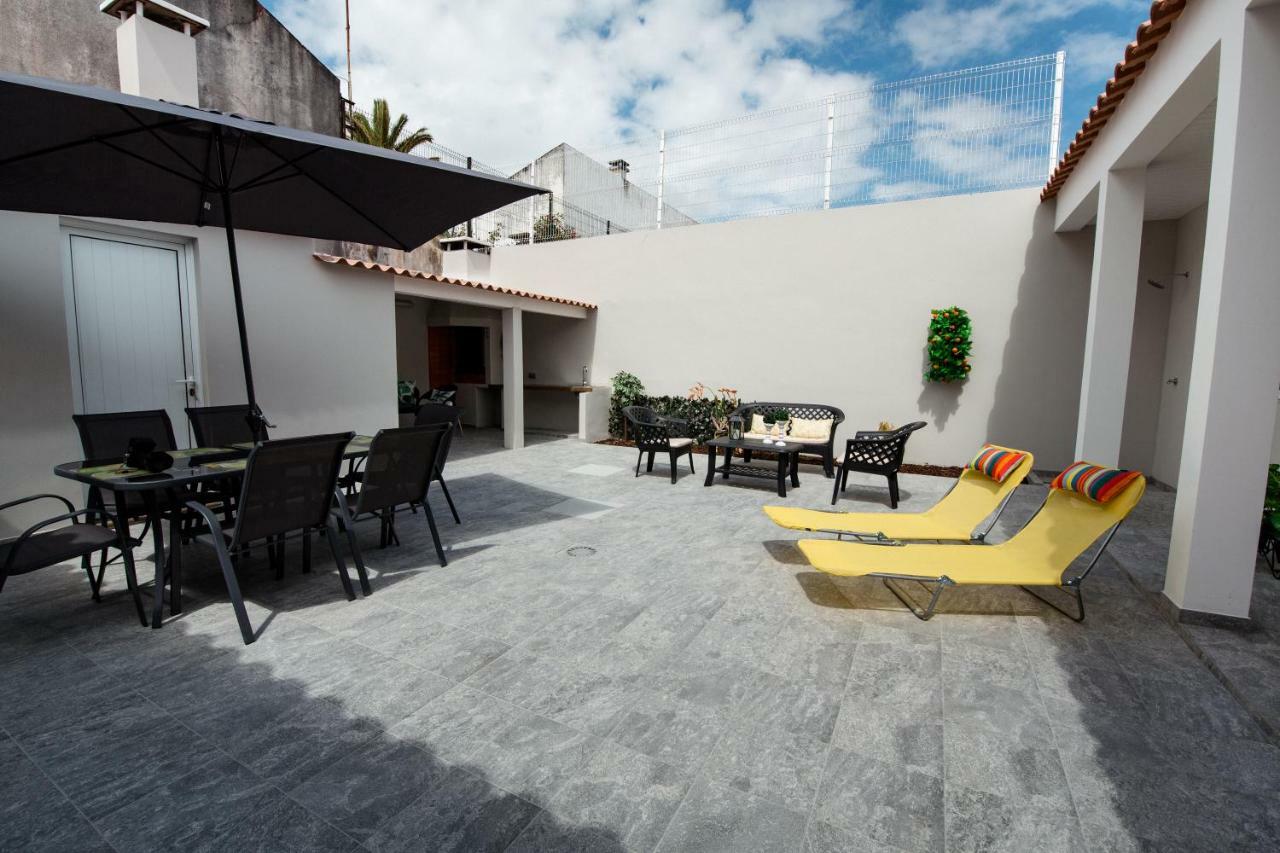 Seaside Azores Villa With Natural Pool, Terrace & Barbecue كابيلاس المظهر الخارجي الصورة